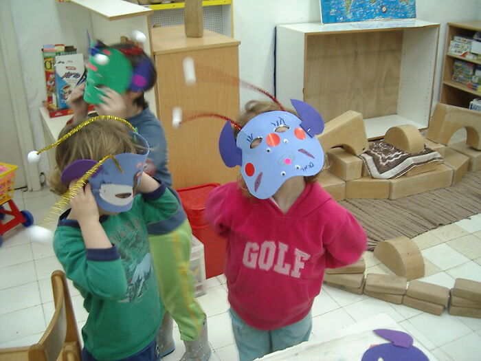 &ldquo;What’s Something That’s Considered Normal That Creeps You Out Immediately?&rdquo; (40 Answers)