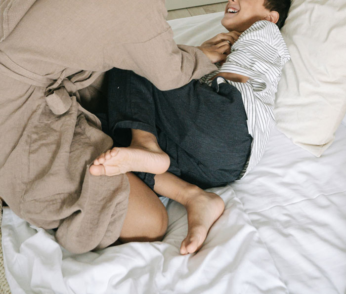 &ldquo;What’s Something That’s Considered Normal That Creeps You Out Immediately?&rdquo; (40 Answers)