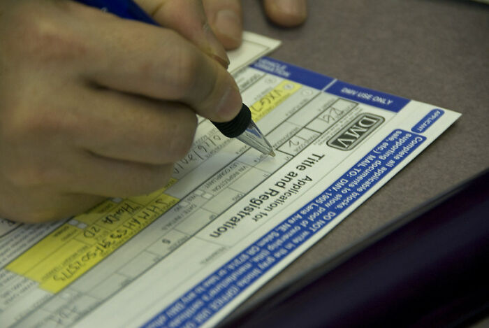 &ldquo;What’s Something That’s Considered Normal That Creeps You Out Immediately?&rdquo; (40 Answers)