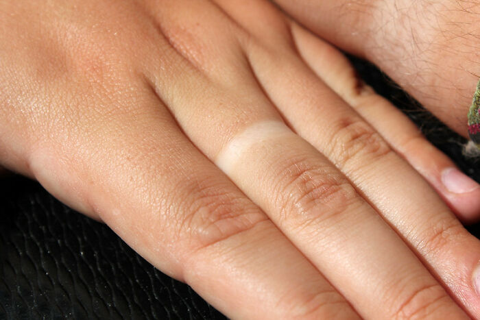 &ldquo;What’s Something That’s Considered Normal That Creeps You Out Immediately?&rdquo; (40 Answers)