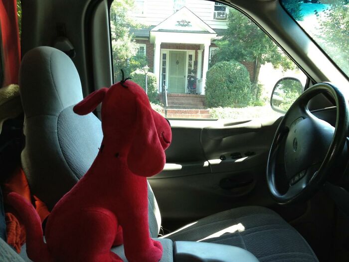 People Who Have To Enter Other People&rsquo;s Houses As Part Of Their Job Share The Most Disturbing Things They&rsquo;ve Seen (30 Answers)