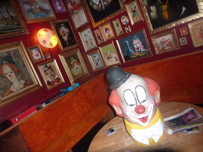 People Who Have To Enter Other People&rsquo;s Houses As Part Of Their Job Share The Most Disturbing Things They&rsquo;ve Seen (30 Answers)