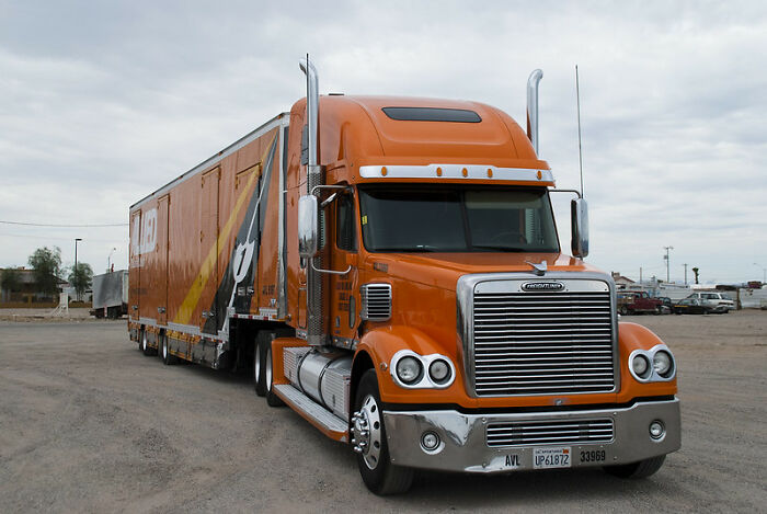 30 Things That Nobody Bats An Eye About If It’s A Guy Doing It, But Loses Their Wits If It’s A Woman Doing It, As Listed By Folks Online 30 Things That Nobody Bats An Eye About If It’s A Guy Doing It, But Loses Their Wits If It’s A Woman Doing It, As Listed By Folks Online