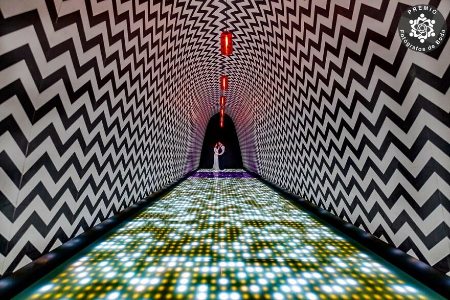 18 Outstanding Wedding Photographs That Captured Precious Moments Of Love Shared By FdB Photography Awards 2022 18 Outstanding Wedding Photographs That Captured Precious Moments Of Love Shared By FdB Photography Awards 2022