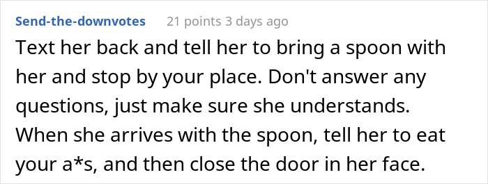 Landlord Keeps Annoying This Tenant After They Refused To Pay $30 Extra A Month For Staying At Home On Weekends Landlord Keeps Annoying This Tenant After They Refused To Pay $30 Extra A Month For Staying At Home On Weekends