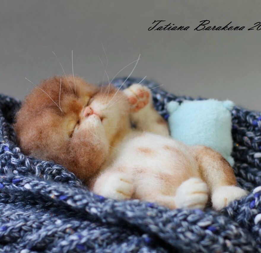 41 Miniature Animal Sculptures From Wool Made By This Artist 41 Miniature Animal Sculptures From Wool Made By This Artist