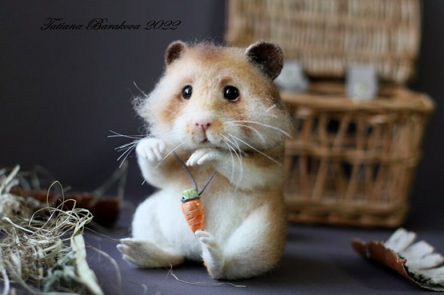 41 Miniature Animal Sculptures From Wool Made By This Artist 41 Miniature Animal Sculptures From Wool Made By This Artist