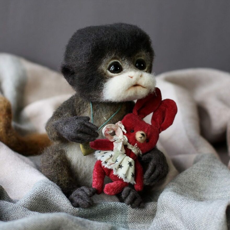 41 Miniature Animal Sculptures From Wool Made By This Artist 41 Miniature Animal Sculptures From Wool Made By This Artist