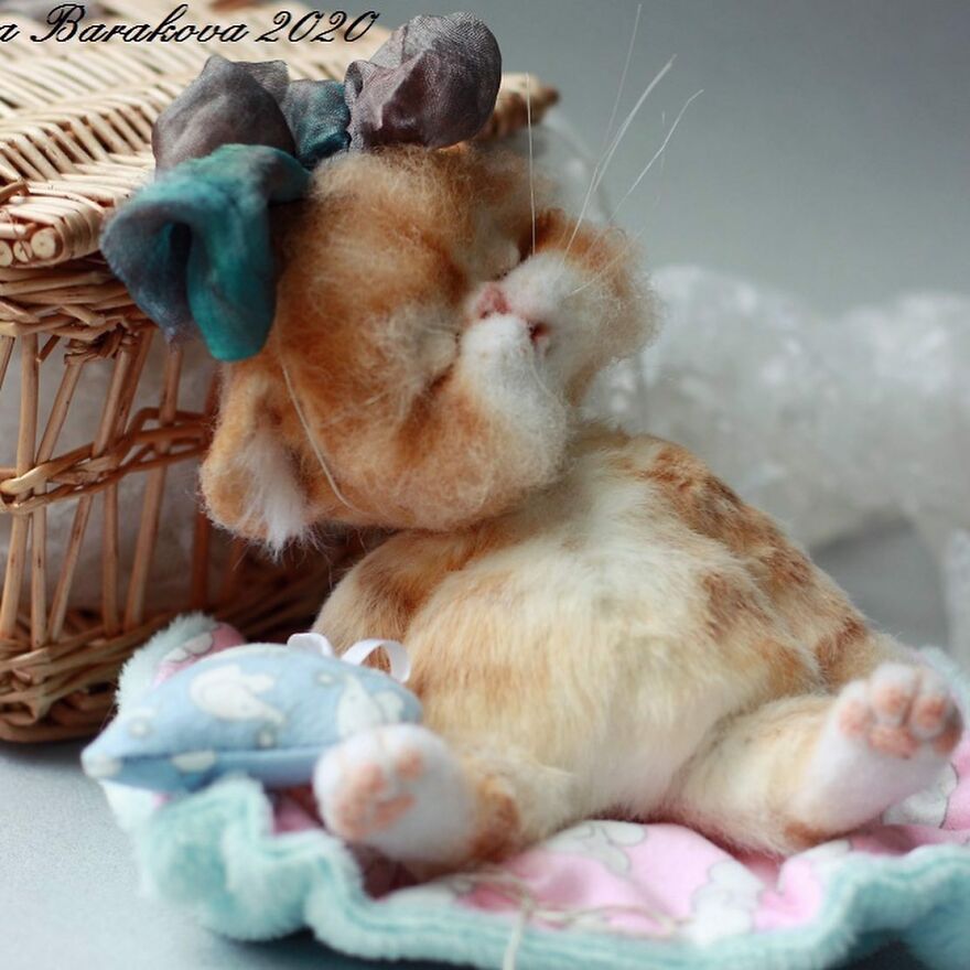 41 Miniature Animal Sculptures From Wool Made By This Artist 41 Miniature Animal Sculptures From Wool Made By This Artist