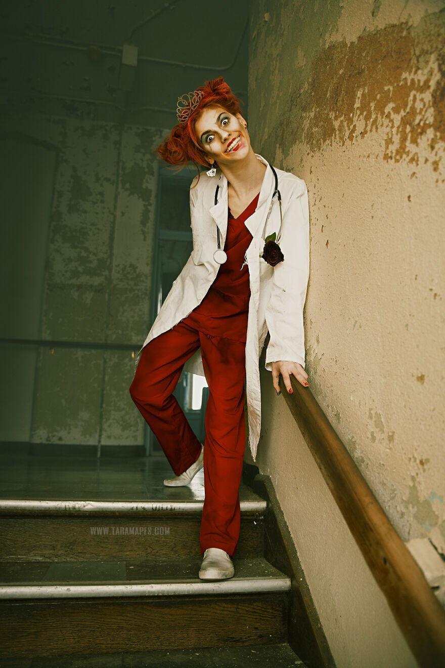 What If Alice Was Really Insane? I Went To An Old Asylum And Created A Photoshoot To Tell A Different Story About Alice And Her “Wonderland” (23 Pics) What If Alice Was Really Insane? I Went To An Old Asylum And Created A Photoshoot To Tell A Different Story About Alice And Her “Wonderland” (23 Pics)