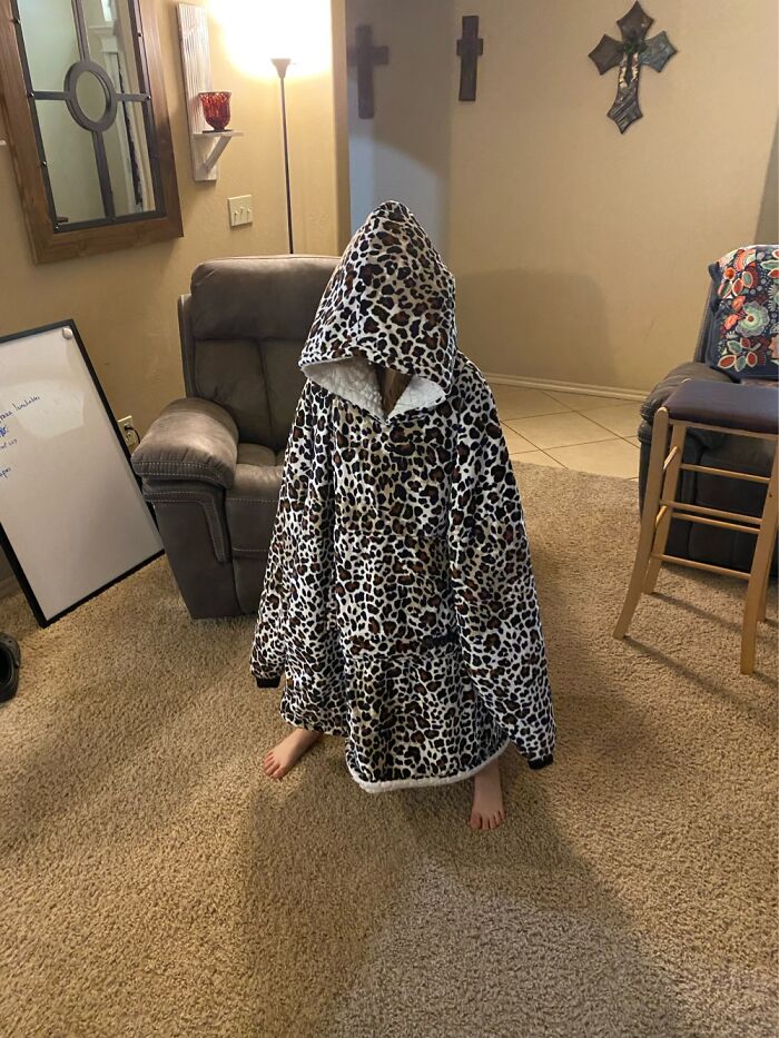 Hey Pandas, Fall Is Here! Show Us Your Favorite Comfy And Cozy Piece Of Clothing (Closed) Hey Pandas, Fall Is Here! Show Us Your Favorite Comfy And Cozy Piece Of Clothing (Closed)