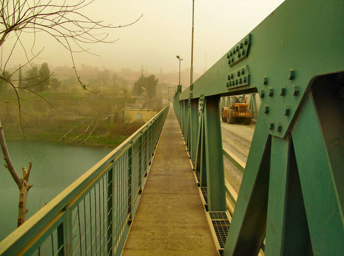 People Online Are Confessing Things They Found Out About Their Parents That They Weren’t Supposed To Know And These Are 25 Of Their Stories People Online Are Confessing Things They Found Out About Their Parents That They Weren’t Supposed To Know And These Are 25 Of Their Stories