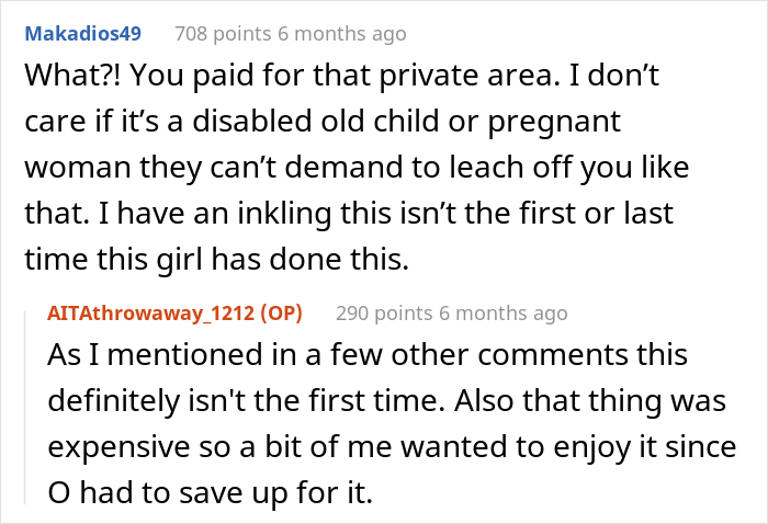 Traveler Is Told She Was Wrong For Asking A Woman With A Service Dog To Leave Her Compartment She Paid For So She Wants The Internet’s Opinion