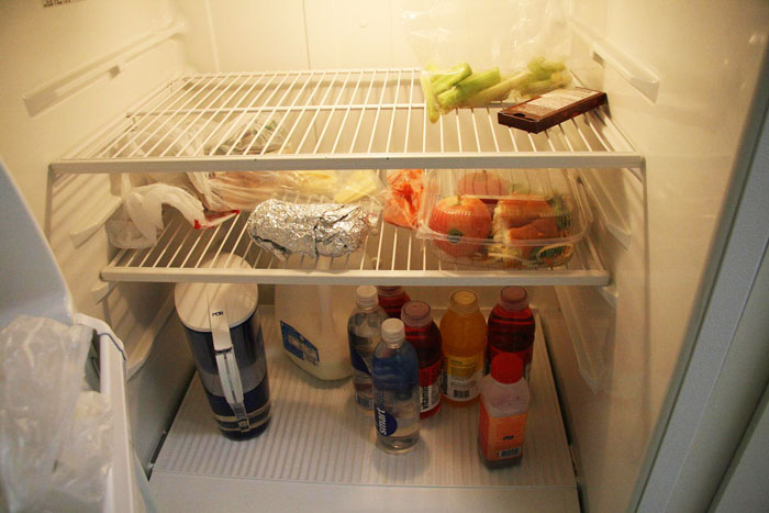 Guy Prepares Dinner For His Girlfriend, Gets Mad When She Decides To Feed Her Dog The Leftovers And Asks Her To Leave Guy Prepares Dinner For His Girlfriend, Gets Mad When She Decides To Feed Her Dog The Leftovers And Asks Her To Leave