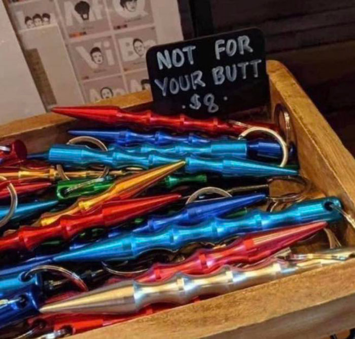 50 Times People Found Weird Or Hilarious Disclaimers That Were “Clearly The Result Of A Lawsuit” 50 Times People Found Weird Or Hilarious Disclaimers That Were “Clearly The Result Of A Lawsuit”