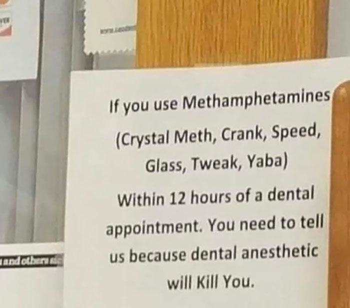 50 Times People Found Weird Or Hilarious Disclaimers That Were “Clearly The Result Of A Lawsuit” 50 Times People Found Weird Or Hilarious Disclaimers That Were “Clearly The Result Of A Lawsuit”