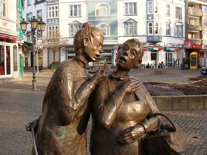 Viral Thread Has Adults Listing Various Things Modern-Day Teenagers Are Not Ready To Hear (40 Things)