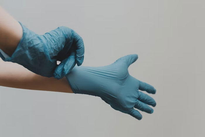 30 Doctors Share The Stupidest Thing They&#8217;ve Heard From People Who &#8216;Read It On The Internet&#8217;