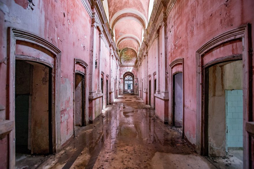 We Started A Reactivation Project About The Abandoned Thermal Baths In Romania (14 Pics)