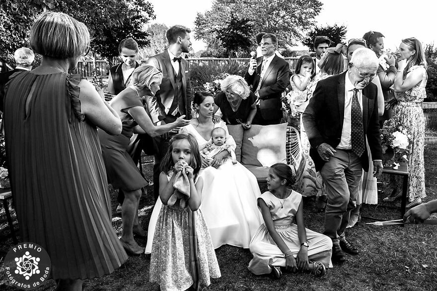 28 Winning Wedding Photographs That Captured Love, Couples And Weddings As Shared By FdB Awards