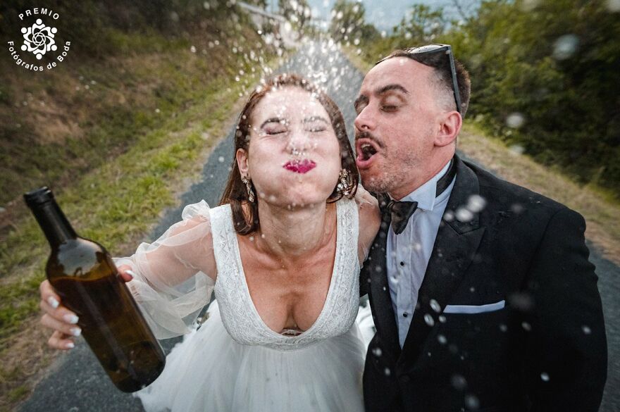 28 Winning Wedding Photographs That Captured Love, Couples And Weddings As Shared By FdB Awards