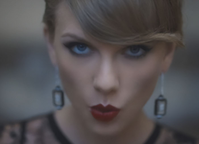 “I Guess It Rains Down In Africa”: 30 People Share Their Most Hilariously Misheard Lyrics “I Guess It Rains Down In Africa”: 30 People Share Their Most Hilariously Misheard Lyrics