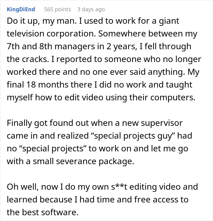 “Yes, It’s Very Seinfeld-Ish”: Employee Shares How Their Company Seemingly Just Forgot About Their Existence “Yes, It’s Very Seinfeld-Ish”: Employee Shares How Their Company Seemingly Just Forgot About Their Existence