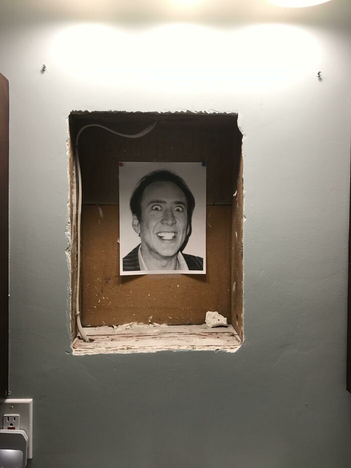 50 Absolutely Hilarious Items That Made These People’s Homes All The More Interesting 50 Absolutely Hilarious Items That Made These People’s Homes All The More Interesting