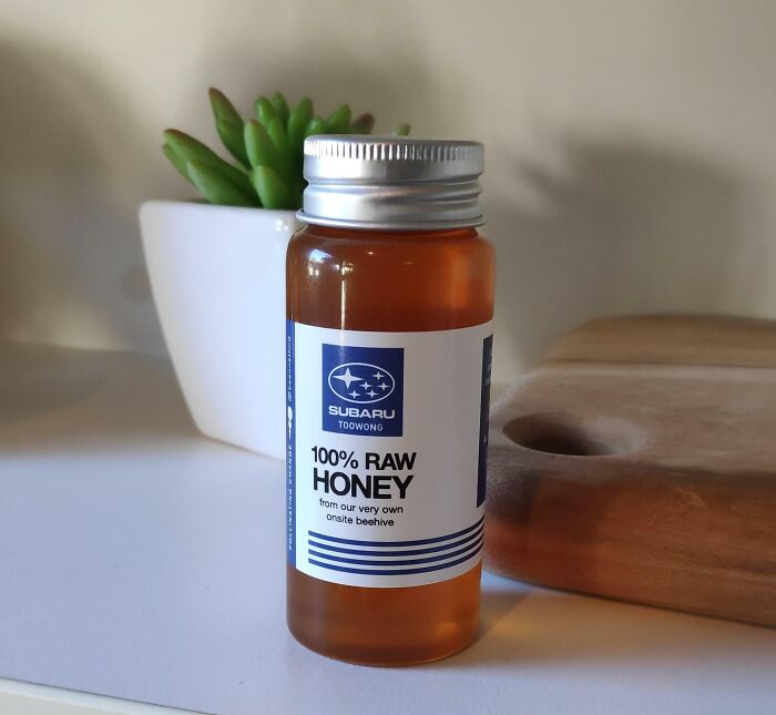 40 Unusual Things People Came Across That Made Them Think They’d Entered A “Parallel Universe” 40 Unusual Things People Came Across That Made Them Think They’d Entered A “Parallel Universe”