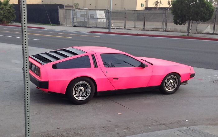 40 Unusual Things People Came Across That Made Them Think They’d Entered A “Parallel Universe” 40 Unusual Things People Came Across That Made Them Think They’d Entered A “Parallel Universe”