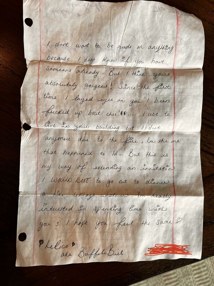 27 People Share The Most Disturbing Anonymous Notes That Someone Left For Them 27 People Share The Most Disturbing Anonymous Notes That Someone Left For Them