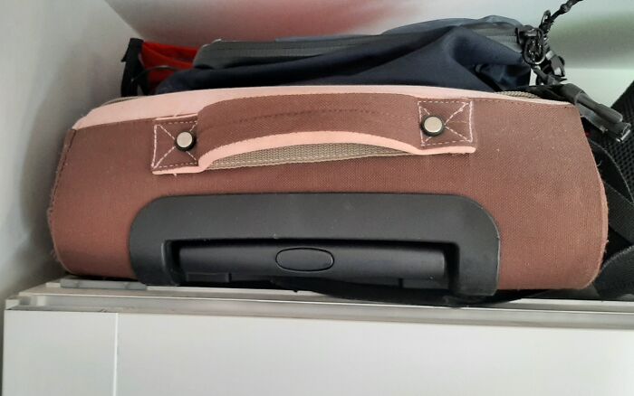 I Notice And Photograph Funny Examples Of Pareidolia In Everyday Objects (30 Pics) I Notice And Photograph Funny Examples Of Pareidolia In Everyday Objects (30 Pics)