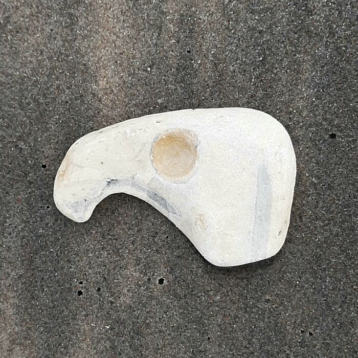 I Notice And Photograph Funny Examples Of Pareidolia In Everyday Objects (30 Pics) I Notice And Photograph Funny Examples Of Pareidolia In Everyday Objects (30 Pics)