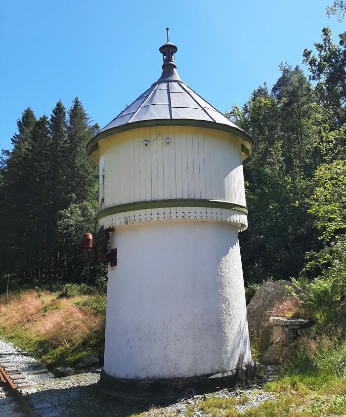 I Notice And Photograph Funny Examples Of Pareidolia In Everyday Objects (30 Pics) I Notice And Photograph Funny Examples Of Pareidolia In Everyday Objects (30 Pics)