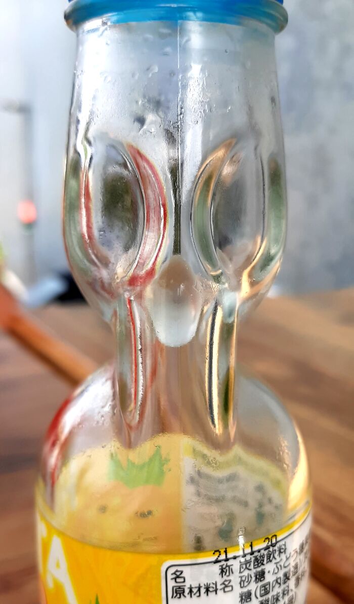 I Notice And Photograph Funny Examples Of Pareidolia In Everyday Objects (30 Pics) I Notice And Photograph Funny Examples Of Pareidolia In Everyday Objects (30 Pics)