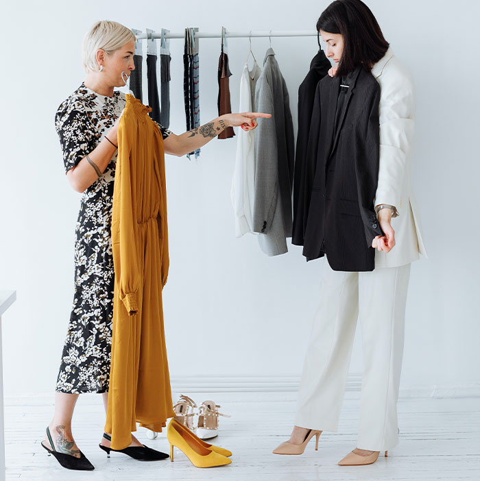 &#8220;Office&#8217;s Stairs Are See-Thru&#8221;: 29 Things That Make Offices Uncomfortable For Women