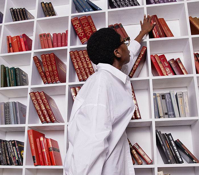 &#8220;Office&#8217;s Stairs Are See-Thru&#8221;: 29 Things That Make Offices Uncomfortable For Women