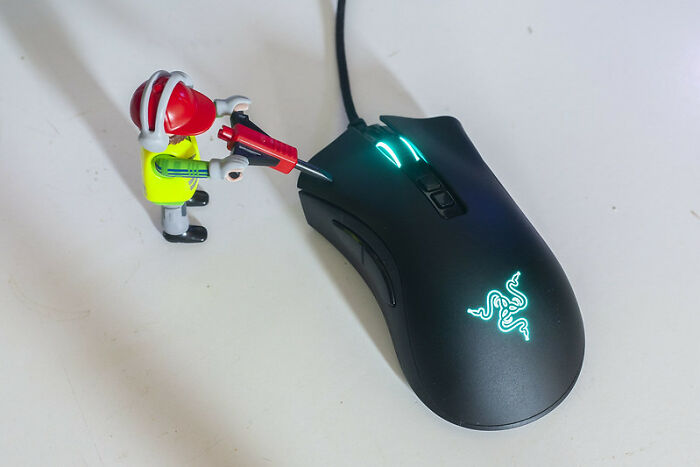 30 Behaviors That Scream “I Have No Life”, As Pointed Out In This Online Group 30 Behaviors That Scream “I Have No Life”, As Pointed Out In This Online Group