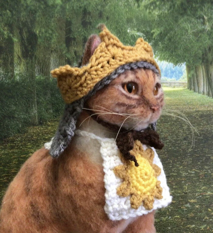 Cat Hats For Every Occasion: This Artist Crochets Funky Hats For Cats, And Here Are Her Best 30 Works Cat Hats For Every Occasion: This Artist Crochets Funky Hats For Cats, And Here Are Her Best 30 Works