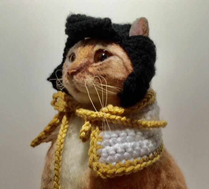 Cat Hats For Every Occasion: This Artist Crochets Funky Hats For Cats, And Here Are Her Best 30 Works Cat Hats For Every Occasion: This Artist Crochets Funky Hats For Cats, And Here Are Her Best 30 Works
