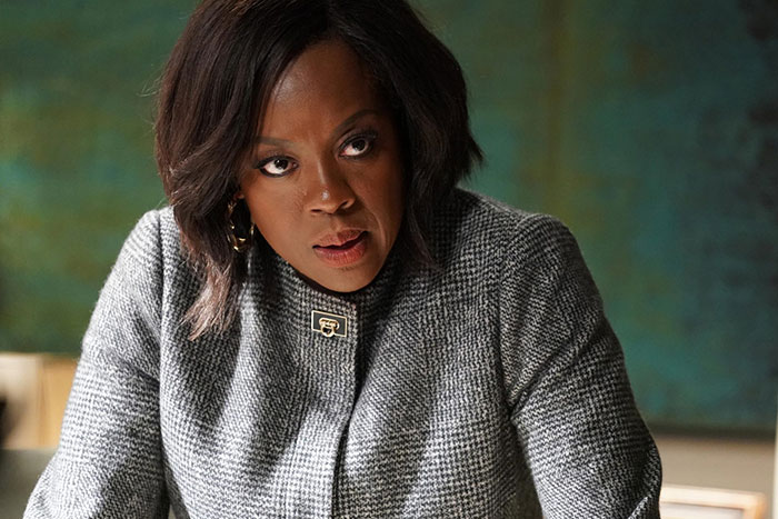 Someone Asks “What Show Did You Start And Wind Up Hating So Much You Didn’t Finish It?” And 50 People Share Someone Asks “What Show Did You Start And Wind Up Hating So Much You Didn’t Finish It?” And 50 People Share