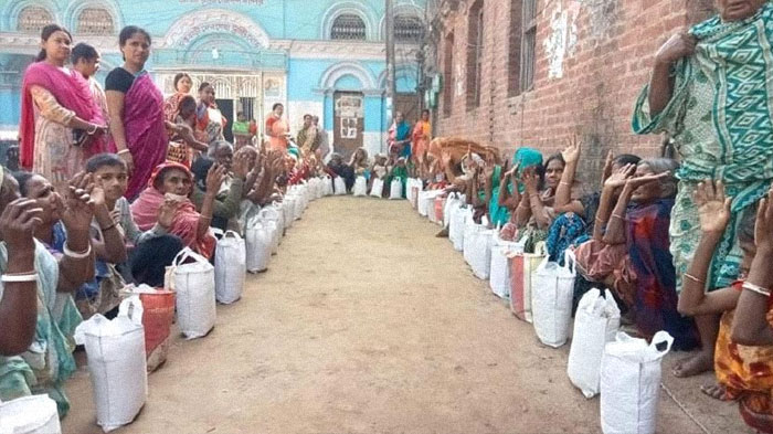 Guy Accidentally Sends A Poor Community A $15,041 Donation Instead of $150, Chaos Ensues Guy Accidentally Sends A Poor Community A $15,041 Donation Instead of $150, Chaos Ensues