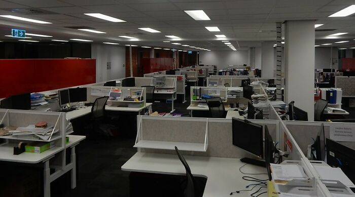 30 Times Employees Realized Their New Workplace Wasn’t For Them And Dipped On The First Day, As Shared Online 30 Times Employees Realized Their New Workplace Wasn’t For Them And Dipped On The First Day, As Shared Online