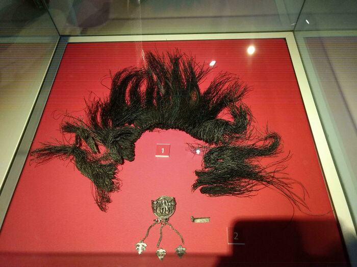 26 Artifacts Considered To Be The Only Ones Of Their Kind Left Today, As Pointed Out In This Online Community 26 Artifacts Considered To Be The Only Ones Of Their Kind Left Today, As Pointed Out In This Online Community