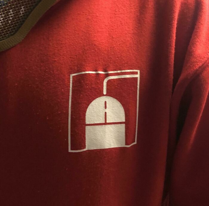 40 Graphic Designers Who Should Have Thought Twice Before Putting These Logos Out For The World To See