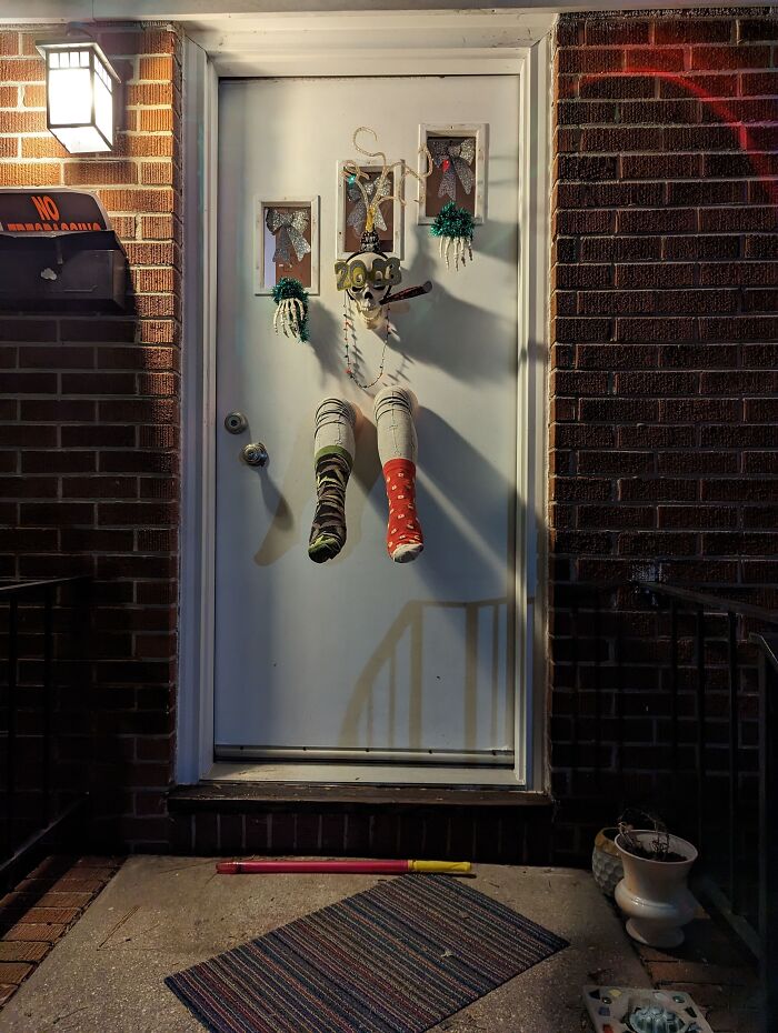 Boni Stark As She Lives And Hangs Boni Stark As She Lives And Hangs