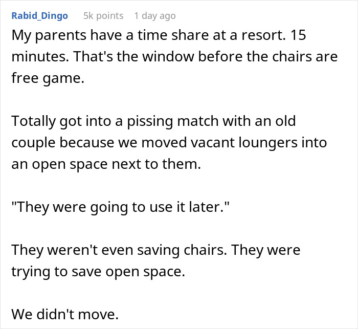 Woman Watches Chaos Ensue After Taking Towels Off Every Lounge Chair In Petty Revenge Woman Watches Chaos Ensue After Taking Towels Off Every Lounge Chair In Petty Revenge