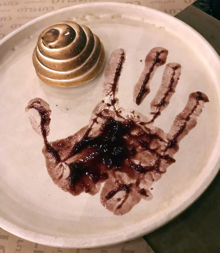 30 Of The Worst Things Ever Served In Fancy Restaurants That Just Look Like A Scam 30 Of The Worst Things Ever Served In Fancy Restaurants That Just Look Like A Scam