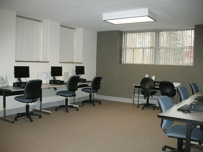 33 Moments &#8216;Karens&#8217; Were Nothing But Typical &#8216;Karens&#8217;, As Told By Retail Employees In This Viral Online Thread