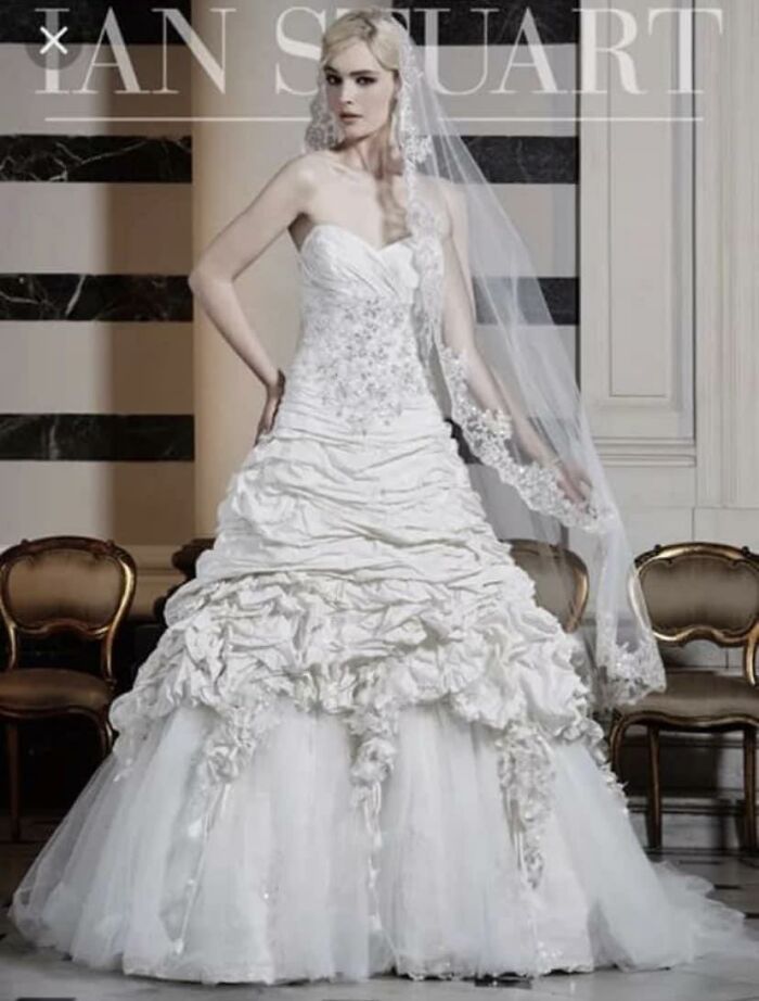 “That’s It, I’m Wedding Dress Shaming”: 30 Times People Just Had To Shame Ugly, Horrible Or Plain Hilarious Dresses Online “That’s It, I’m Wedding Dress Shaming”: 30 Times People Just Had To Shame Ugly, Horrible Or Plain Hilarious Dresses Online